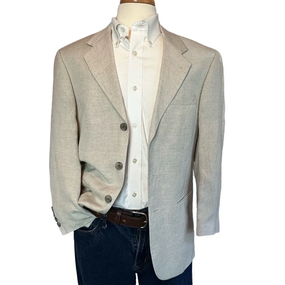 Bachrach light beige